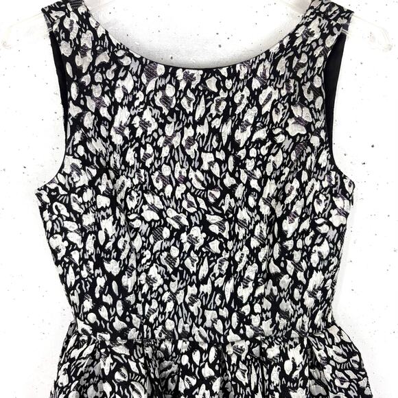 Erin Fetherston Resort 2014 Doily Jacquard Bow Back Dress Black Silver Size 2 - Picture 11 of 12